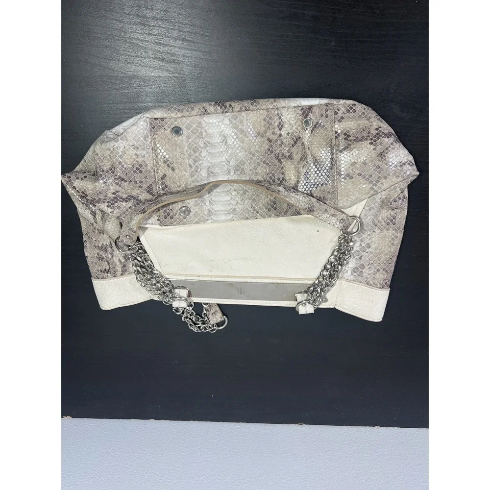 TJ Women's Snakeskin Print Tote Shoulder Bag White Gray Chain Accent Handbag‎